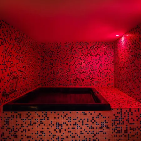 Np House- Social Hotel&coworking By Networking Premium, Free Shuttle 4*