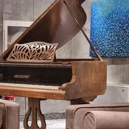 Np House- Social Hotel&coworking By Networking Premium, Free Shuttle בנסקו