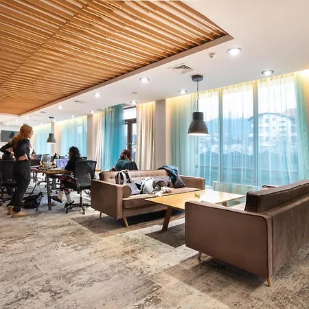 Np House- Social Hotel&coworking By Networking Premium, Free Shuttle מלון בנסקו