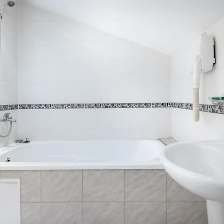 Hotel Np House- Social Hotel&coworking By Networking Premium, Free Shuttle