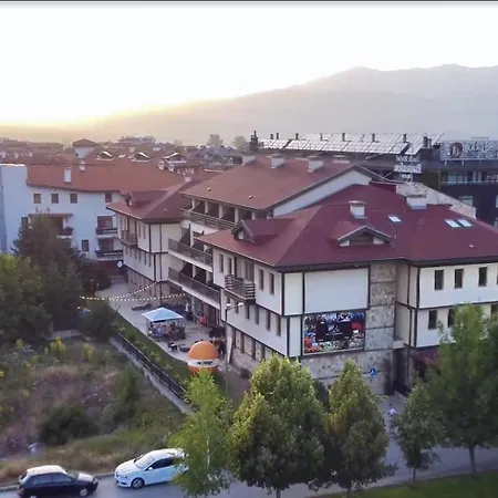 Hotel Coliving Bansko, The Social With The Complimented Bulgarian Modern Cuisine 4*