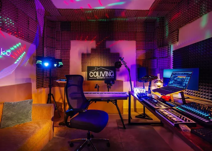 Отель Odaya & Coworking By Np House 4*